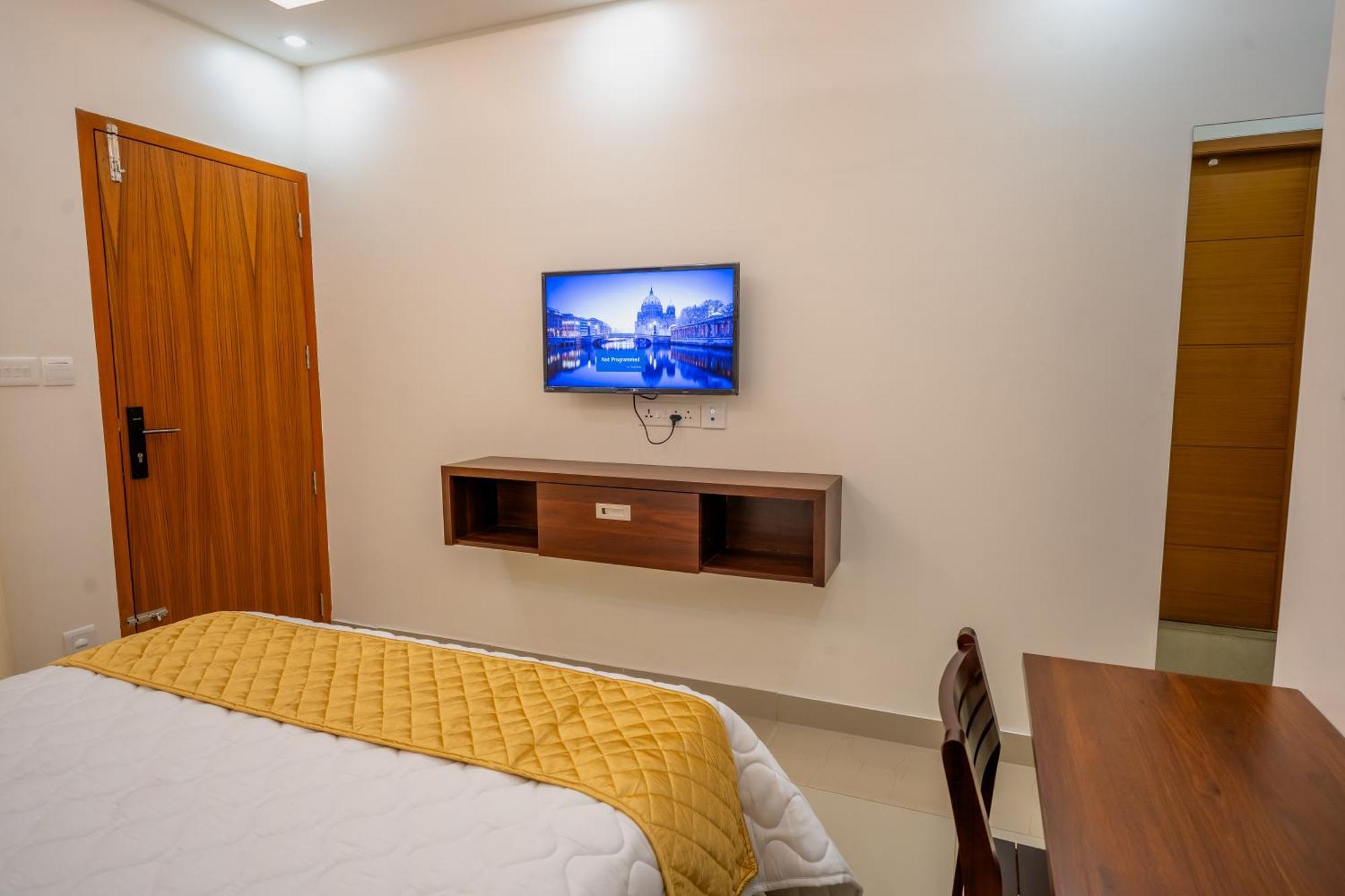 Metro Residency Hotel Tirur Екстериор снимка