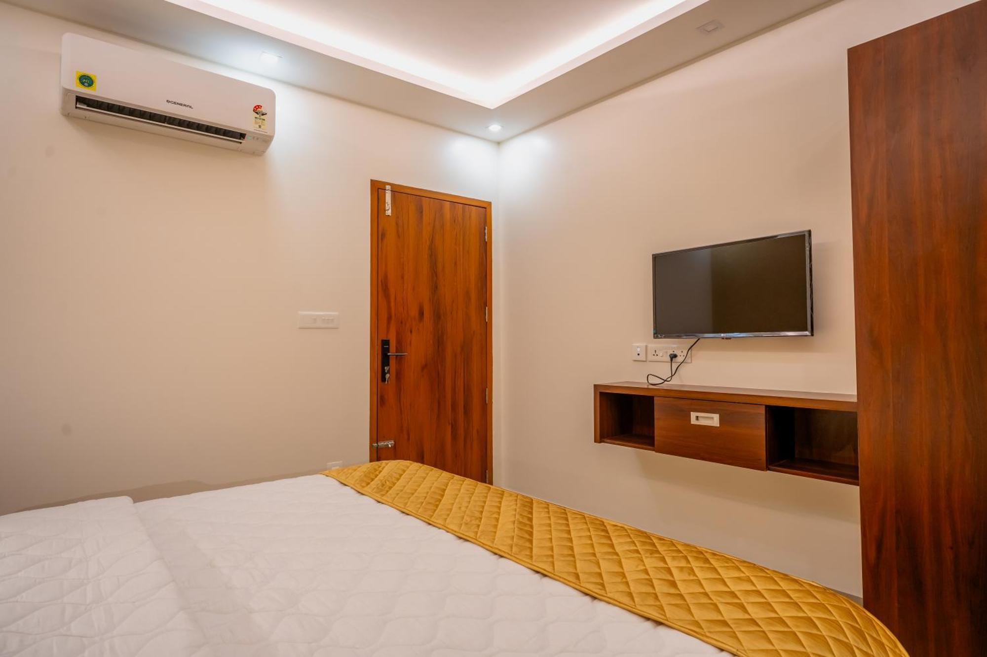 Metro Residency Hotel Tirur Екстериор снимка