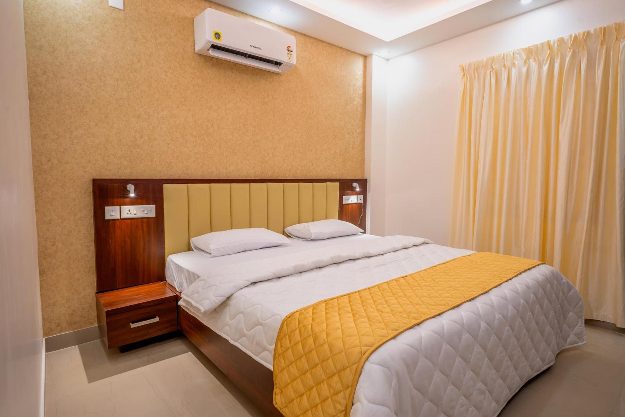 Metro Residency Hotel Tirur Екстериор снимка